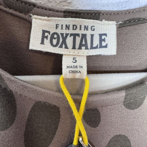 NEW Finding Foxtale Girls Skipping Rock Dress Size 5 Brown Stretch Animal Print - Picture 6 of 11